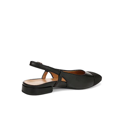 Vionic Petaluma sandals/shoes in black leather.