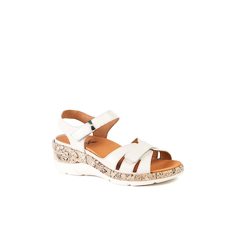 Portofino MS204 white sandals.