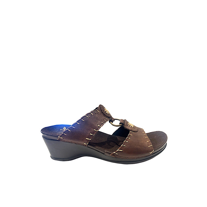 Rieker sandals in brown leather.