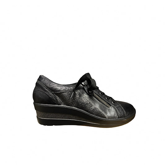 Chaussures Remonte R7206 en noir.