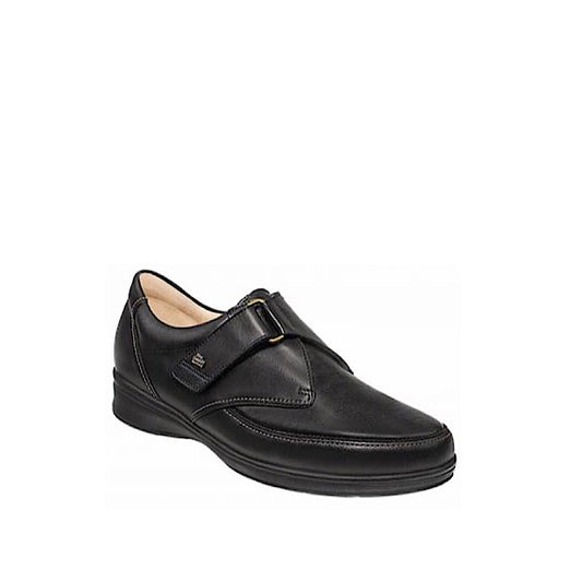 Chaussures Finn Comfort Alkmaar en cuir noir extensible.