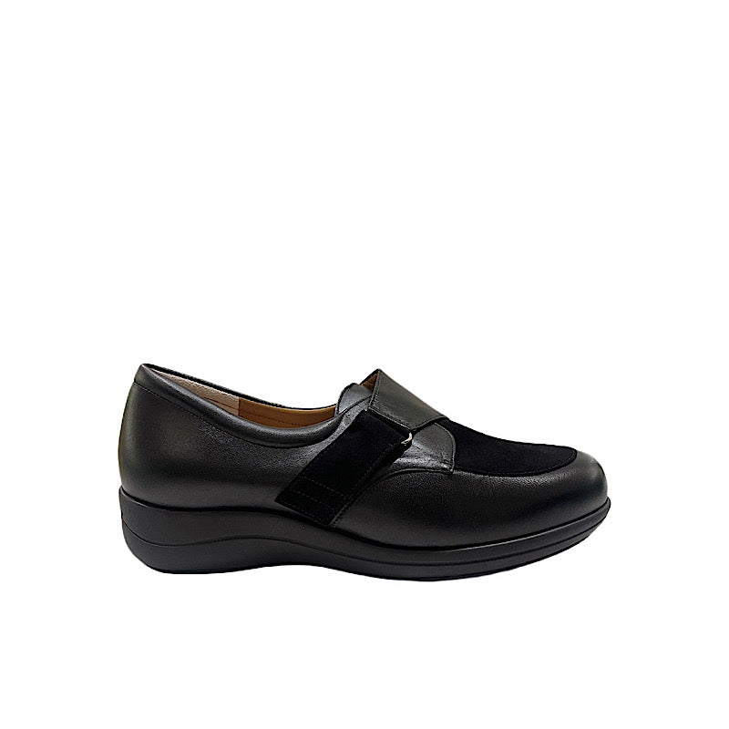 Alviflex 7924 shoes in black stretch leather and suede.