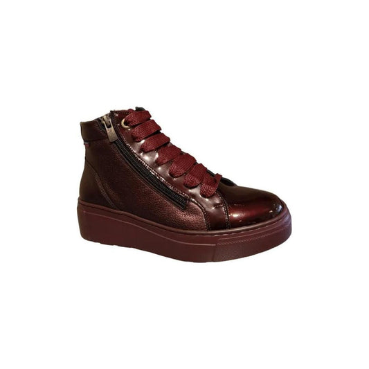 Bottes Callahan en cuir verni bourgogne.