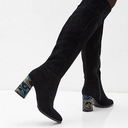 Bottes en suède noir/talon à motifs. - Boutique Prestige